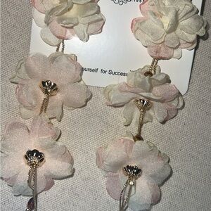 Floral Gold and Cream Earrings